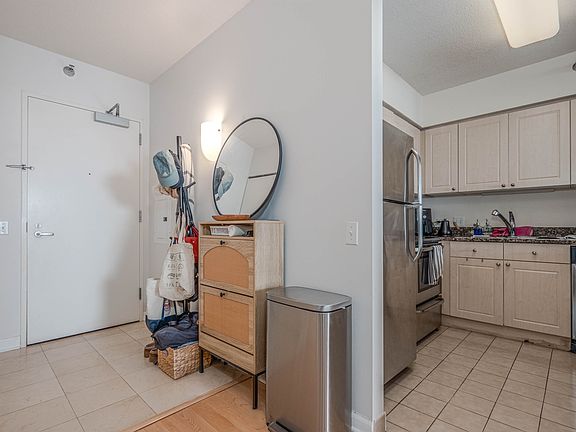 5th image of 512 N McClurg Ct APT 2205