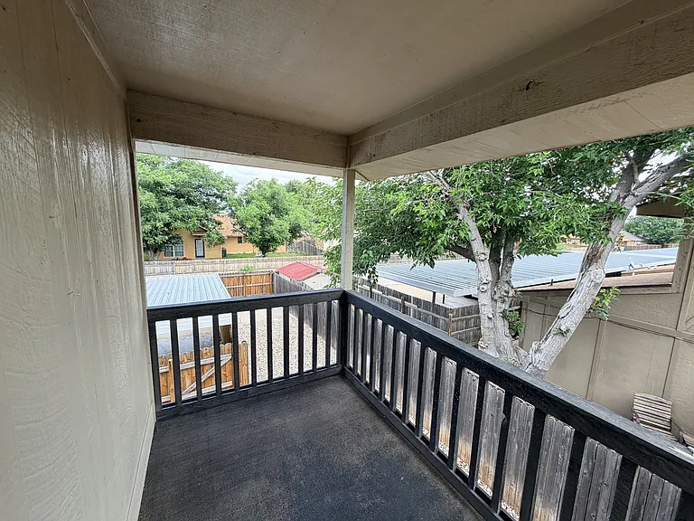 1722 Utah Ave #1 — Photo 3