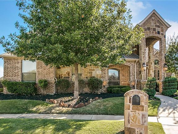 2nd image of 7904 Forest Lakes Ct