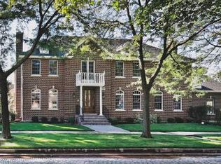 1401 Washington Ave, Wilmette, IL