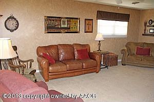3rd image of 1117 Creekmere Dr