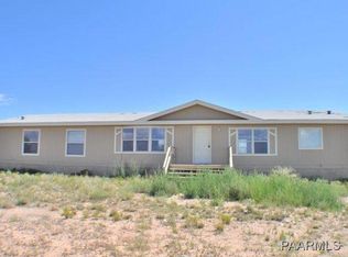 26355 N Heeler Ln, Paulden, AZ 86334