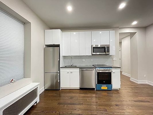 3rd image of 645 Ocean Ave