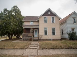 1846 17th Ave, Moline, IL 61265
