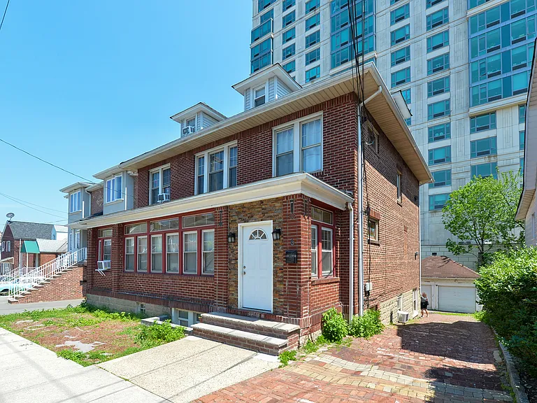 6 Glen St #1 — Photo 14