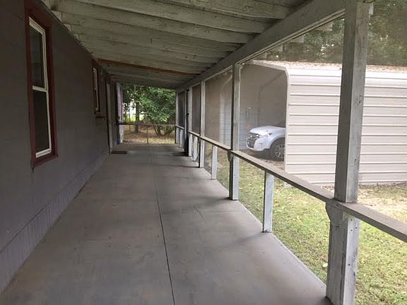 5th image of 1352 Parkway Dr