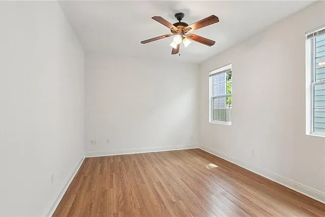 407 N Tonti St — Photo 24