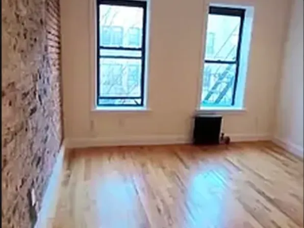 409 East 81st Street image 1 of 4