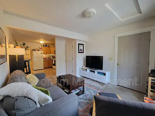 128 Hoffman Dr #B Photo 1