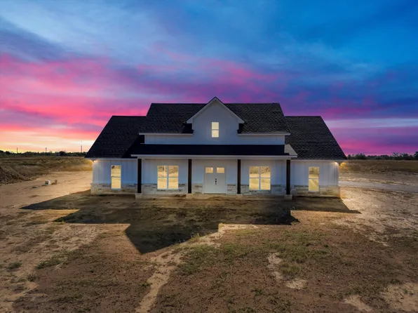 315 State Ave, Stephenville, TX 76401