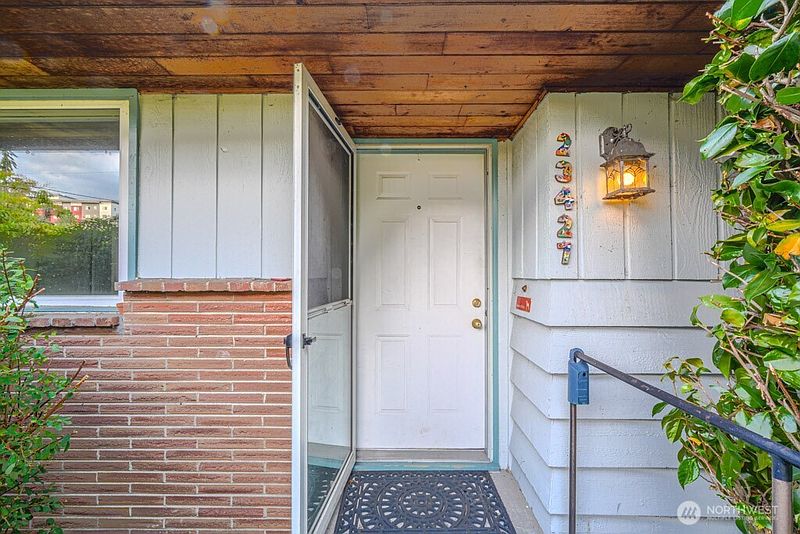 3rd image of 23427 28th Avenue S