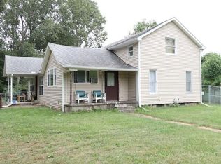 403 S Water St, Stockbridge, MI 49285