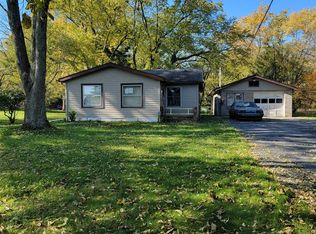 8810 Marquette St, Saint John, IN 46373