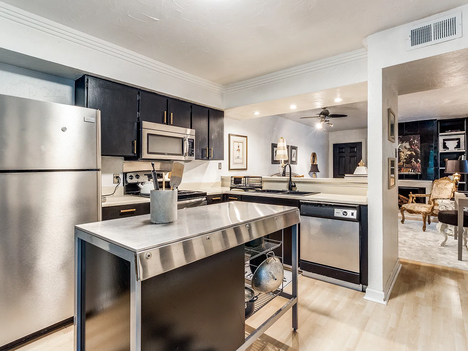 1 bed, 579 sqft, $1,499 — Photo 4