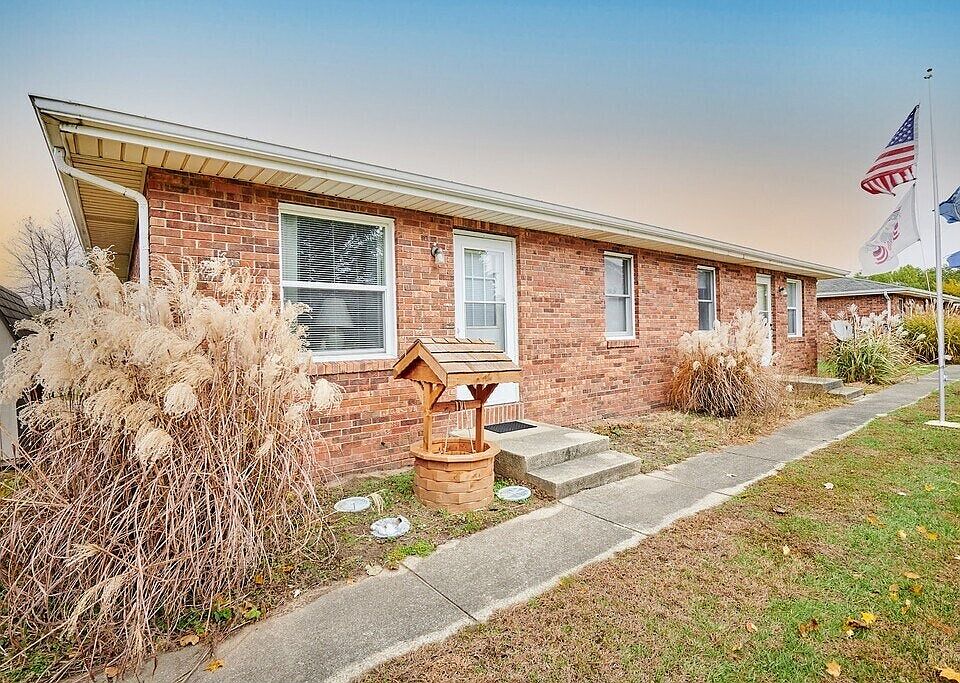 This image reflects the apartments but not specifically the listed unit.