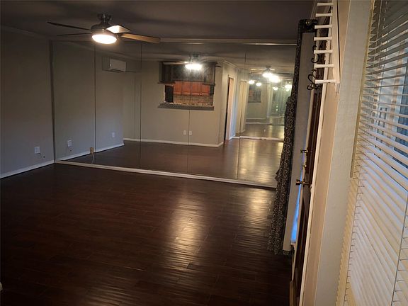5th image of 2507 Montrose Blvd APT 5