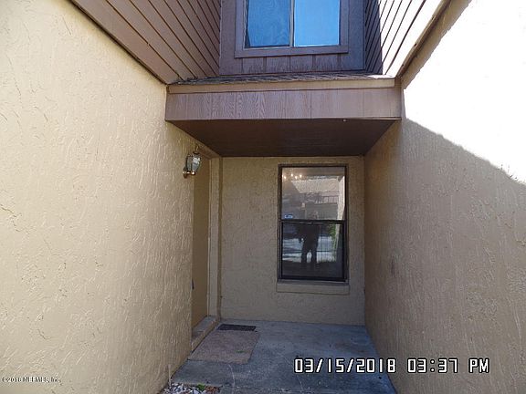 3rd image of 8462 Windypine Ln
