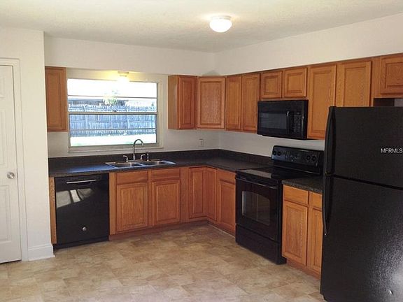 5th image of 12220 Manado St