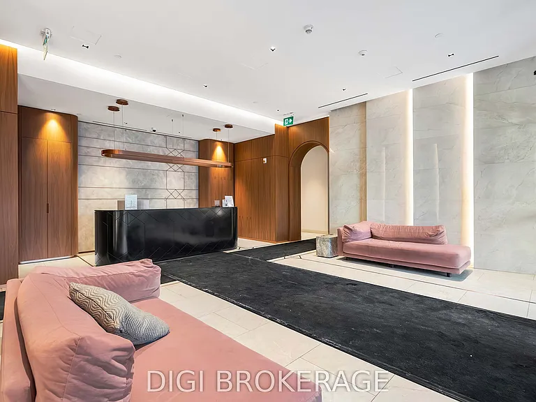 560 Rideau St #1201 — Photo 38