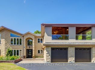 3896 Saint Johns Side Rd, Whitchurch Stouffville, ON L4A 2P1
