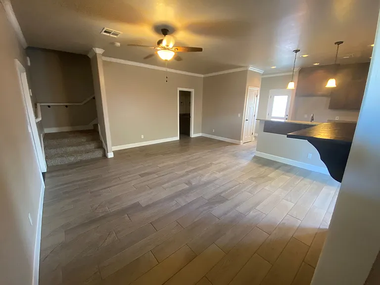 Del Norte Duplexes — Photo 12