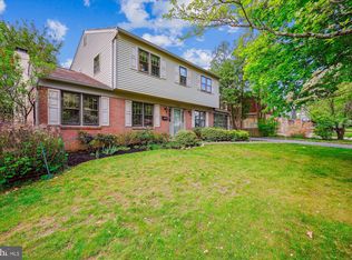 926 Clintwood Dr, Silver Spring, MD 20902