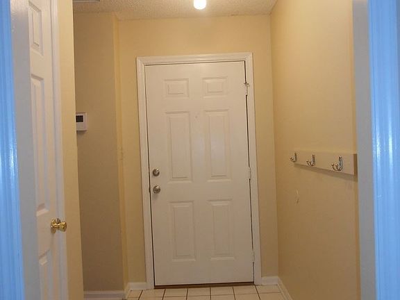 3rd image of 3804 Heatherwoods Dr