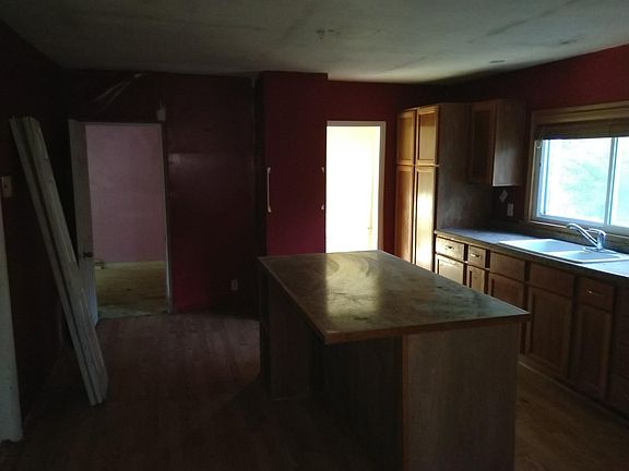 3rd image of 2142 Liberty Ave