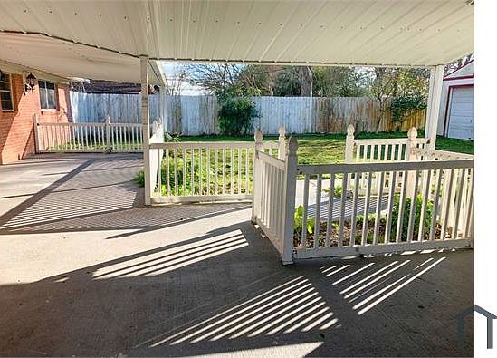 5th image of 640 Lee Ann Ln