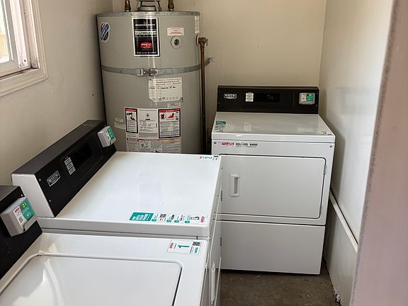 On-Site Laundry Room w/WASH App-Friendly machines, no more coins!