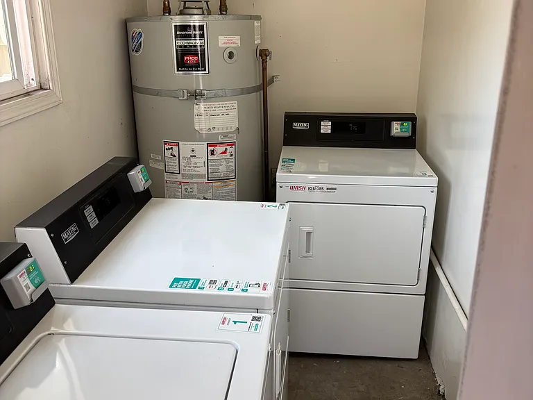 On-Site Laundry Room w/WASH App-Friendly machines, no more coins!