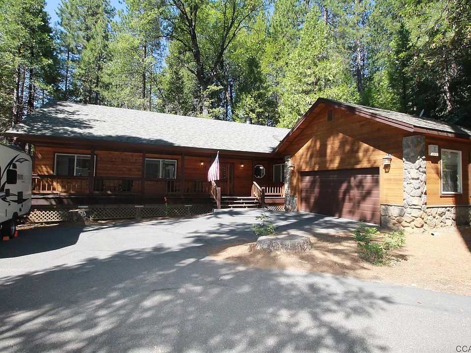 1st image of 1528 Pine Dr