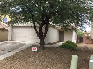9961 E Country Shadows Dr, Tucson, AZ 85748