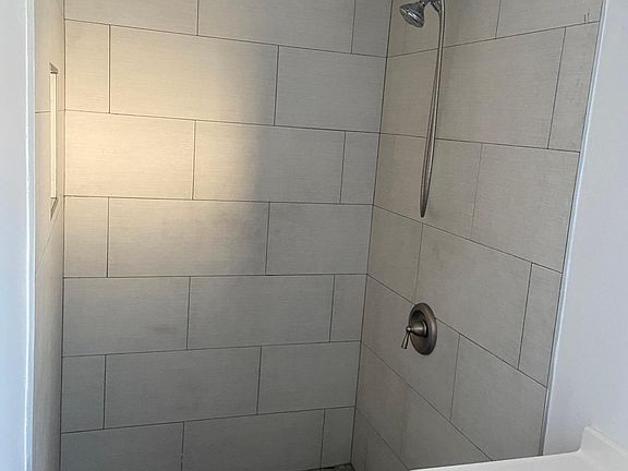 4th image of 638 El Cajon Blvd #4