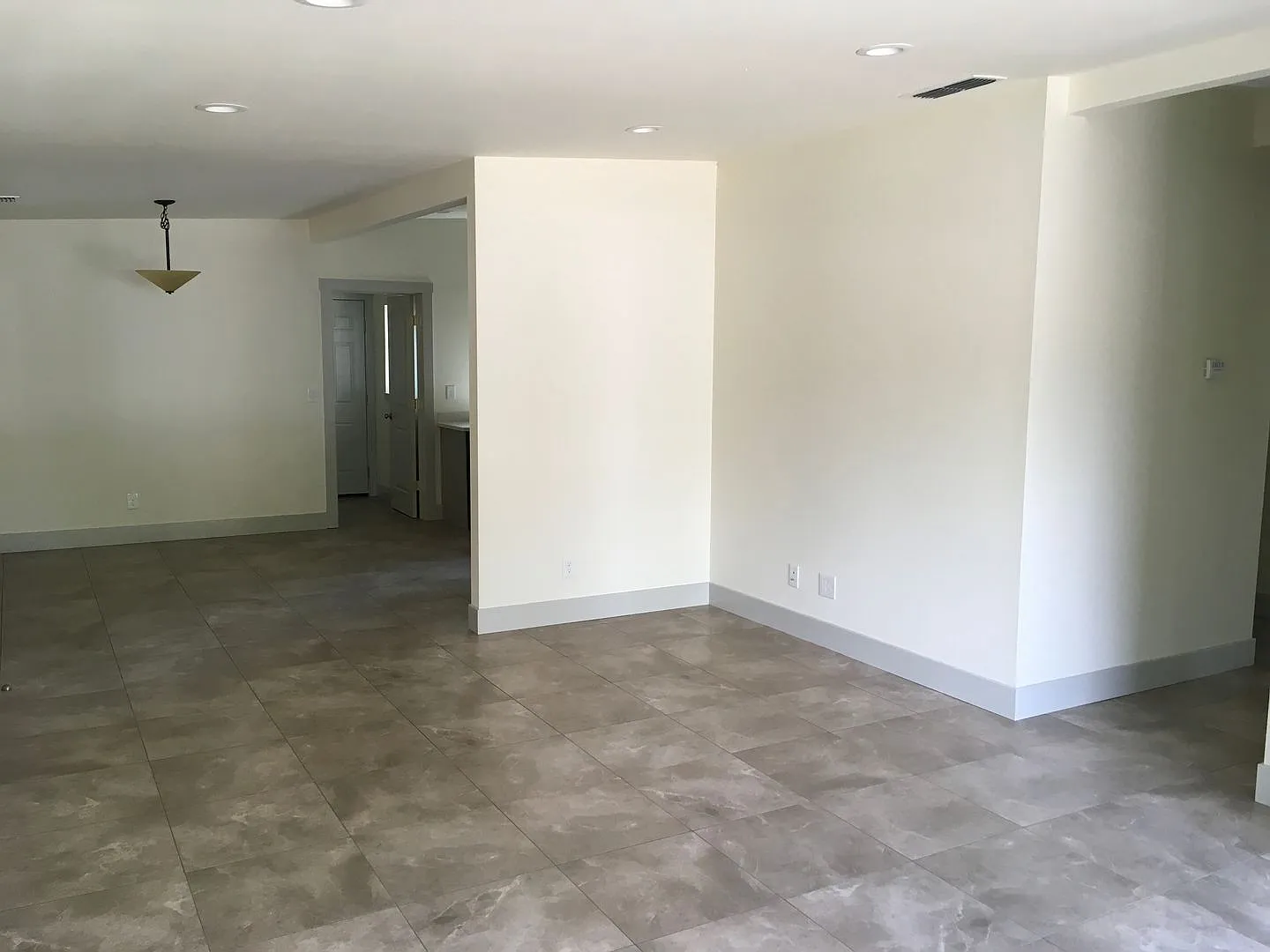 Charming home near river trails! — Photo 3