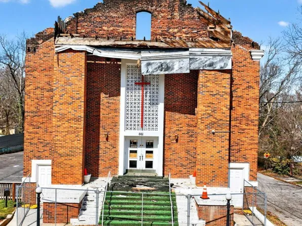 669 Dill Ave SW, Atlanta, GA 30310