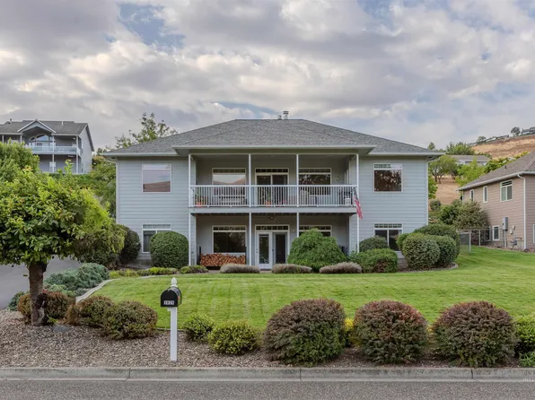 1829 Elm St, Clarkston, WA 99403