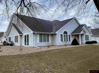815 Cottonwood St, New Ulm, MN 56073