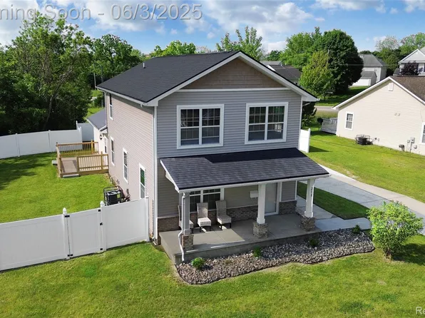 218 E Wood St, Flint, MI 48503