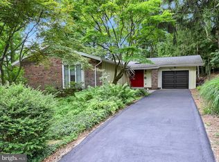 1910 Trooper Rd, Reading, PA 19602