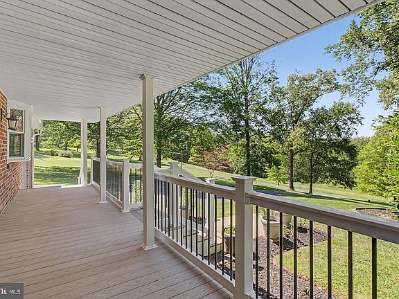 5th image of 819 Walters Mill Rd