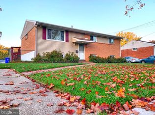 14232 Chadwick Ln, Rockville, MD 20853