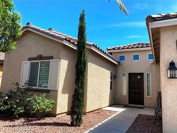 3rd image of 6013 Cabo San Lucas Ave