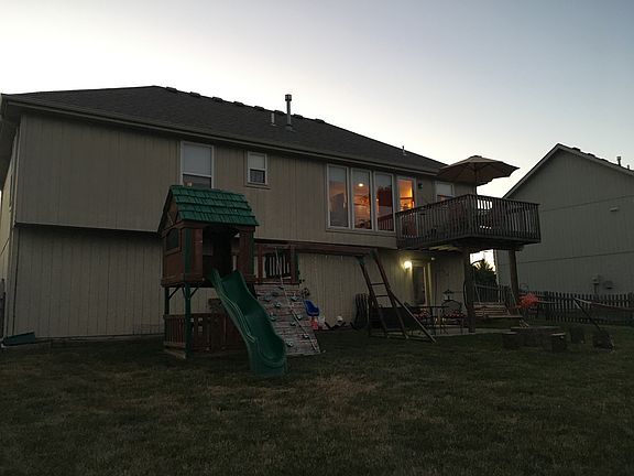 2nd image of 10319 N Cypress Ave