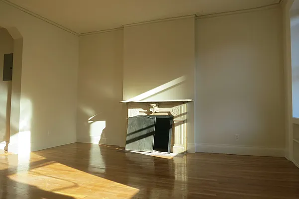 Rented by GPA Realty | media 10