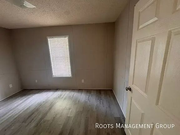 5th image of 5130 Dale St Lot 140
