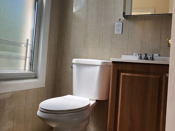 3rd image of 328 Prospect Ave APT 3R