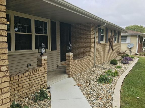 3rd image of 1609 Frostwood Ln