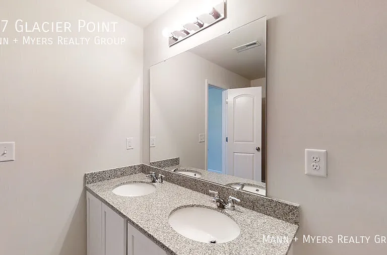247 Glacier Point — Photo 23