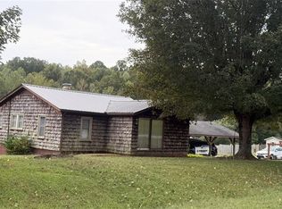 691 Pauls Airport Rd, Thomasville, NC 27360